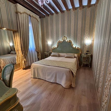 Hotel Al Graspo De Ua Venezia Esterno foto