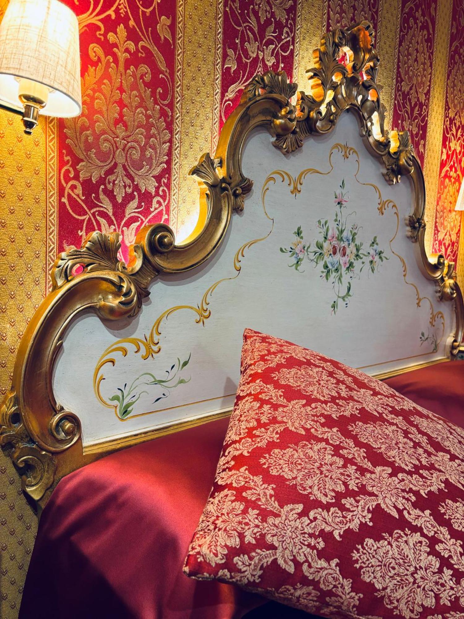 Hotel Al Graspo De Ua Venezia Esterno foto