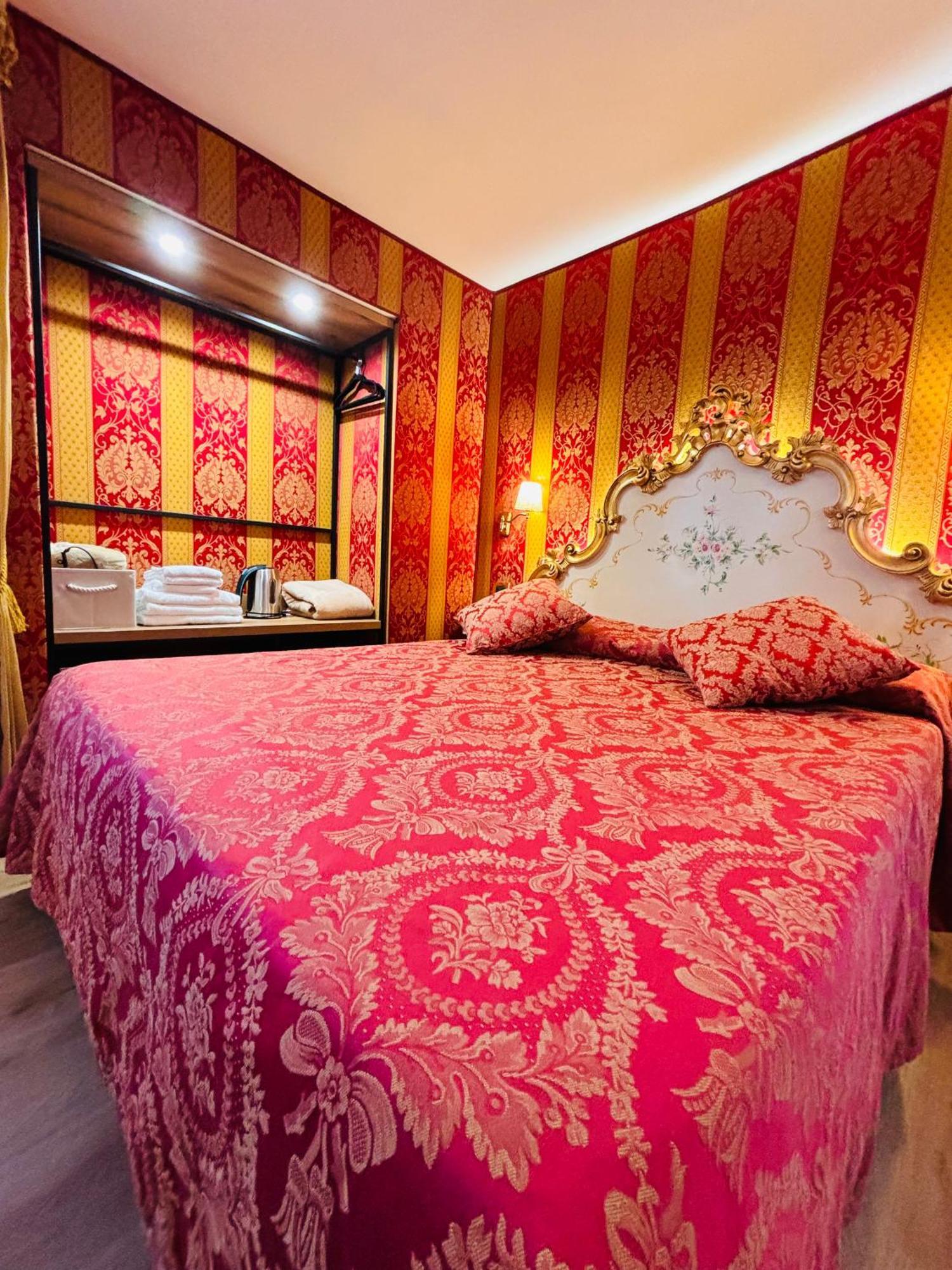 Hotel Al Graspo De Ua Venezia Esterno foto