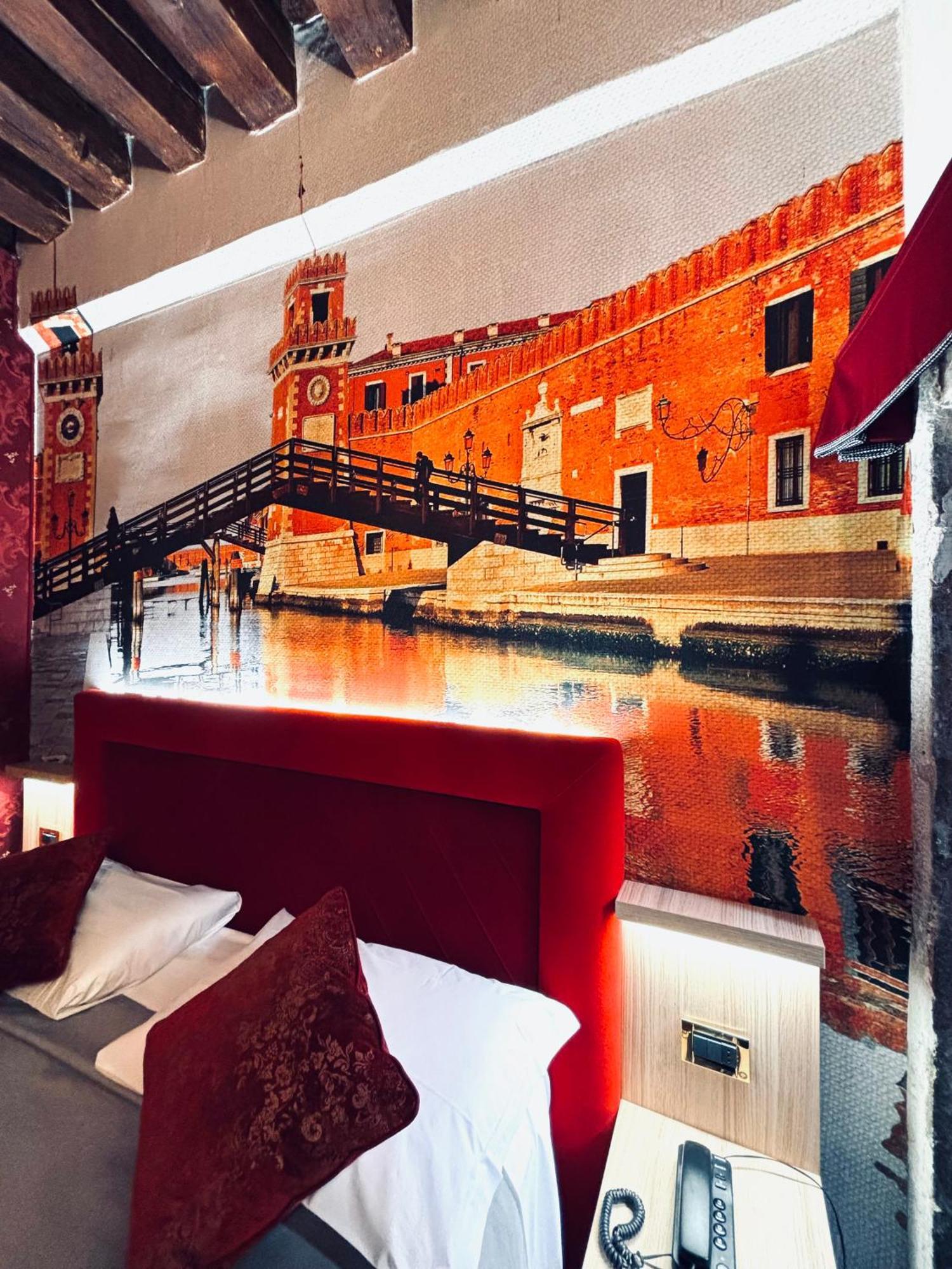 Hotel Al Graspo De Ua Venezia Esterno foto