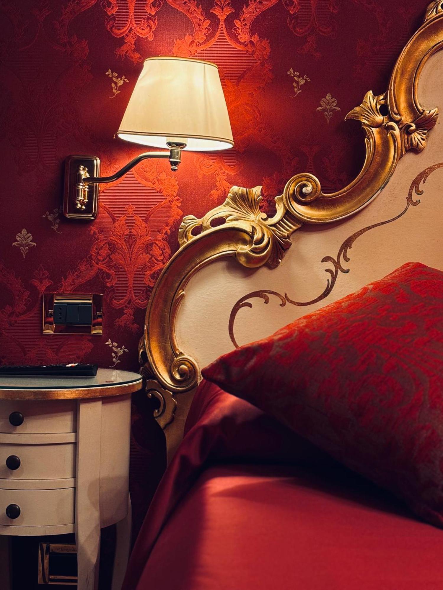 Hotel Al Graspo De Ua Venezia Esterno foto